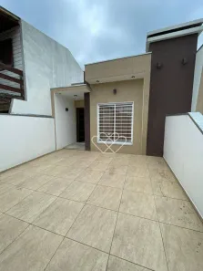 Casa com 2 Quartos à venda, 72m² no Vila Jardim América, Cachoeirinha