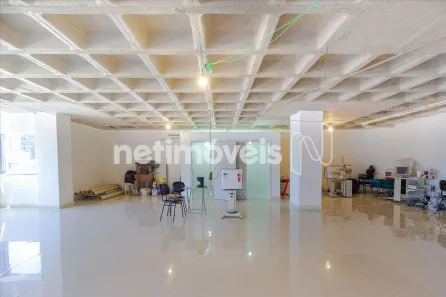 Sala Comercial para alugar, 220m² no Santa Efigênia, Belo Horizonte