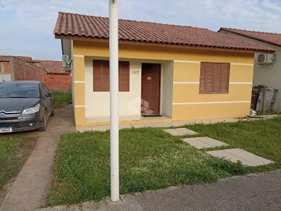 Casa de Condomínio com 2 Quartos à venda, 58m² no Diácono João Luiz Pozzobon, Santa Maria