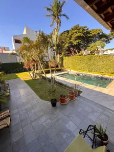 Sobrado com 4 Quartos à venda, 599m² no Zona 05, Maringá