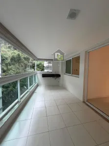 Apartamento com 3 Quartos para venda ou aluguel, 130m² no Icaraí, Niterói