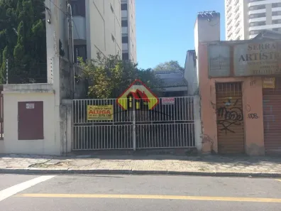 Casa com 2 Quartos para alugar, 200m² no Centro, Taubaté
