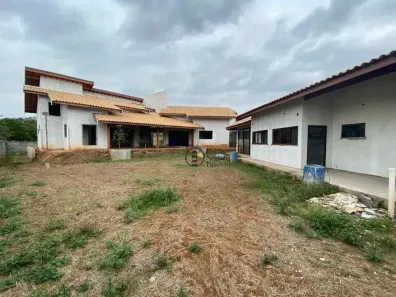 Fazenda/Sítio com 3 Quartos à venda, 490m² no Bosque dos Ipês, Americana