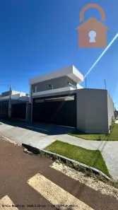 Sobrado com 3 Quartos à venda, 154m² no Jardim Francisco Ferreira Albuquerque, Campo Mourão
