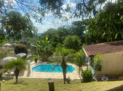Fazenda/Sítio com 2 Quartos à venda, 1040m² no Jardim Estância Brasil, Atibaia