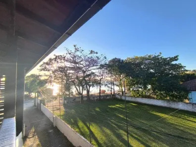 Casa com 4 Quartos à venda, 230m² no Cacupé, Florianópolis