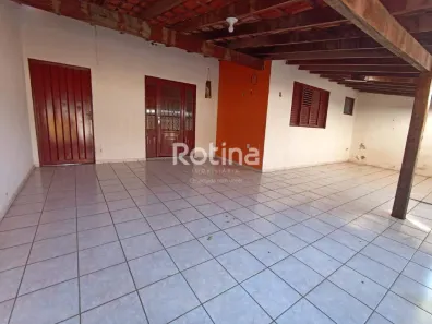 Casa com 3 Quartos à venda, 189m² no Jardim Patrícia, Uberlândia