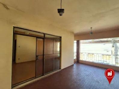 Casa com 3 Quartos à venda, 271m² no Centro, Nova Lima
