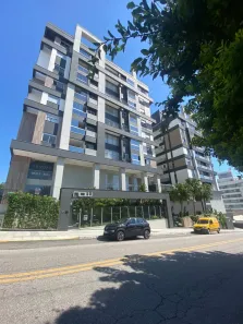 Apartamento com 2 Quartos para alugar, 78m² no Canto, Florianópolis
