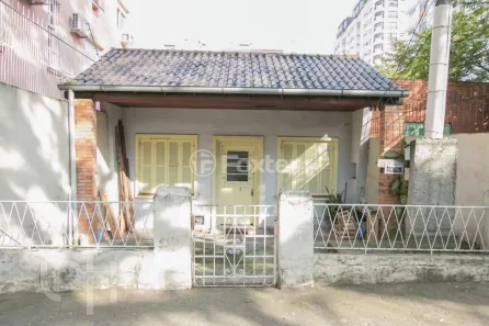 Casa com 2 Quartos à venda, 81m² no Mont Serrat, Porto Alegre