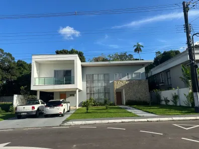 Sobrado com 5 Quartos à venda, 800m² no Tarumã, Manaus