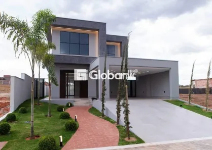 Casa com 4 Quartos à venda, 300m² no Residencial Terras Alphaville, Montes Claros