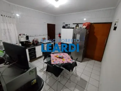 Sobrado com 3 Quartos à venda, 210m² no Parque Novo Oratório, Santo André