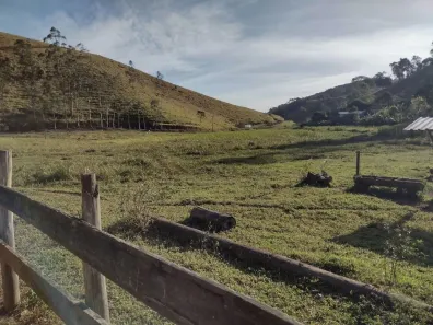 Fazenda/Sítio com 1 Quarto à venda, 100m² no Pouso Alto, Natividade da Serra