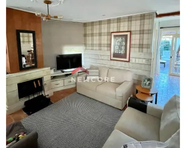 Casa de Condomínio com 4 Quartos à venda, 125m² no Laje de Pedra, Canela