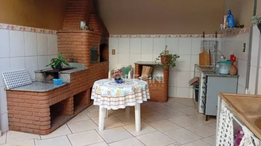 Casa com 3 Quartos à venda, 123m² no Conjunto Habitacional Arco-Íris (Cecap), Rio Claro