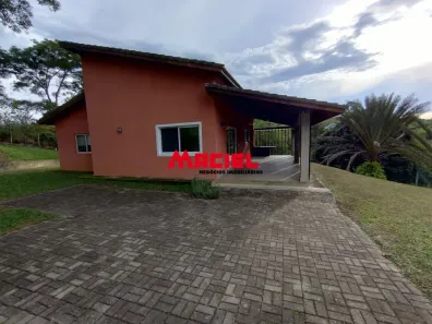 Casa de Condomínio com 2 Quartos à venda, 136m² no Campo de Aviação Ipuã, Caçapava