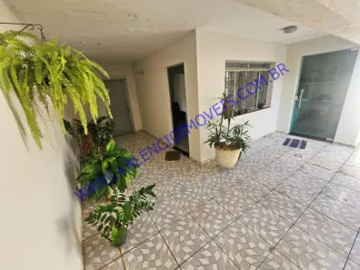 Casa com 3 Quartos à venda, 141m² no Vila Santa Catarina, Americana