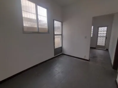 Casa com 2 Quartos à venda, 50m² no Penha, Rio de Janeiro