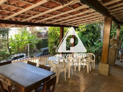 Casa com 5 Quartos à venda, 250m² no Jardim Botânico, Rio de Janeiro