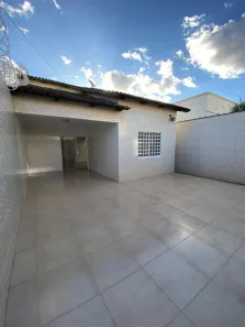 Casa com 3 Quartos para alugar, 150m² no Jardim Europa, Goiânia