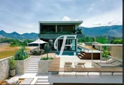 Casa com 5 Quartos à venda, 883m² no Bracuí (Cunhambebe), Angra dos Reis