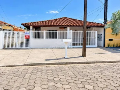 Casa com 2 Quartos à venda, 50m² no Guaratuba, Guaratuba
