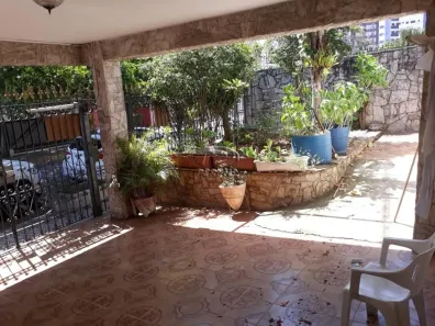 Casa com 3 Quartos à venda, 210m² no Jardim Avelino, São Paulo