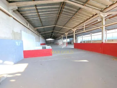 Galpão/Depósito/Armazém para venda ou aluguel, 1000m² no Jardim Paulista, Taubaté