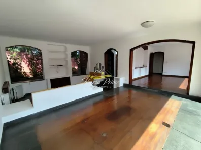 Sobrado com 4 Quartos à venda, 387m² no Interlagos, São Paulo