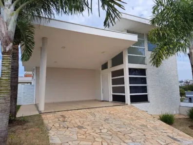 Casa de Condomínio com 3 Quartos para alugar, 180m² no Swiss Park, Campinas