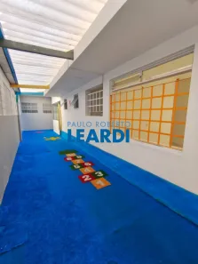 Ponto Comercial com 10 Quartos para alugar, 263m² no Jardim Bonfiglioli, São Paulo