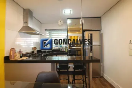 Sobrado com 2 Quartos à venda, 95m² no Vila Luzita, Santo André
