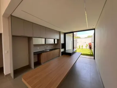 Casa com 3 Quartos à venda, 170m² no Granada, Uberlândia