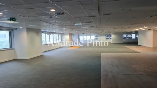 Sala Comercial para alugar, 698m² no Centro, Rio de Janeiro