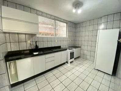 Apartamento com 3 Quartos para alugar, 76m² no Centro, Biguaçu