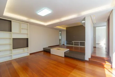 Apartamento com 3 Quartos para alugar, 177m² no Juvevê, Curitiba