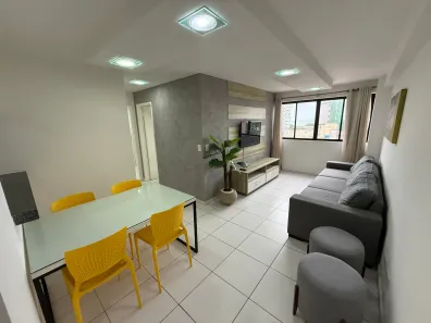 Apartamento com 2 Quartos para alugar, 54m² no Pajuçara, Maceió