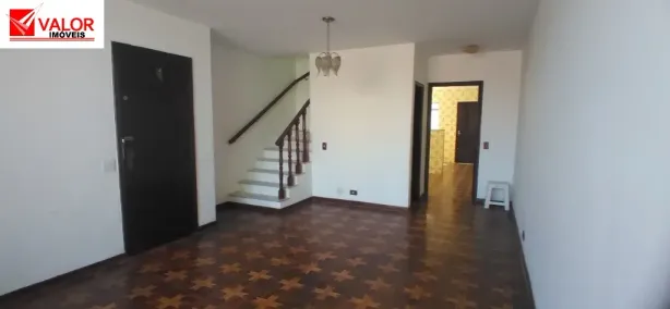 Casa com 3 Quartos para alugar, 220m² no Vila Lageado, São Paulo