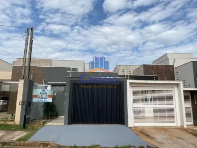 Casa com 3 Quartos para alugar, 91m² no Zona I, Umuarama