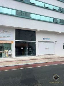 Sala Comercial à venda, 101m² no Centro, Balneário Camboriú