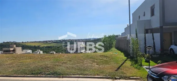 Lote/Terreno à venda, 310m² no Jardins Porto, Senador Canedo