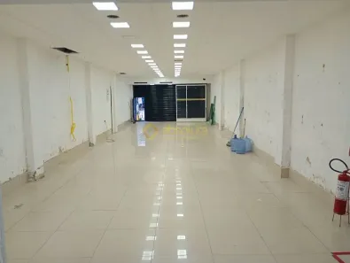 Prédio Comercial para alugar, 500m² no São José, Recife