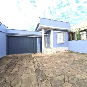 Casa com 3 Quartos para alugar, 140m² no Partenon, Porto Alegre