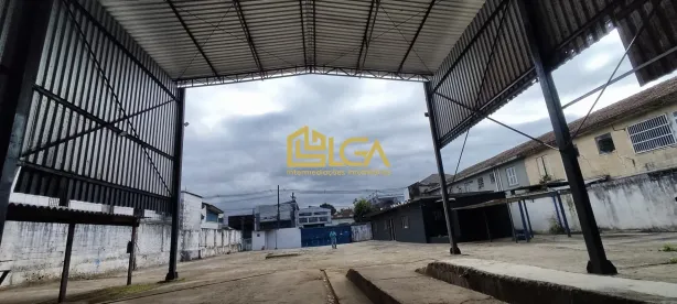 Galpão/Depósito/Armazém com 5 Quartos para alugar, 100m² no Macuco, Santos