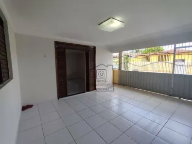Casa com 3 Quartos para alugar, 159m² no Neópolis, Natal