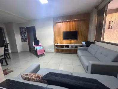 Casa com 3 Quartos à venda, 250m² no Taguatinga Sul, Brasília