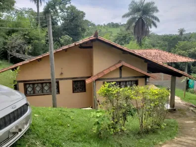 Fazenda/Sítio com 3 Quartos à venda, 200m² no Centro, Jaboticatubas