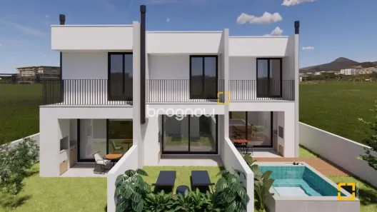 Casa com 3 Quartos à venda, 141m² no Cachoeira do Bom Jesus, Florianópolis