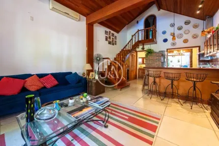 Casa com 3 Quartos à venda, 220m² no Jardim Botânico, Rio de Janeiro